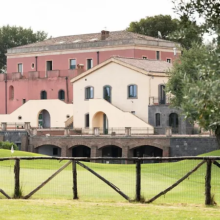 Hotel Picciolo Etna Golf & Spa, Curio Collection By Hilton