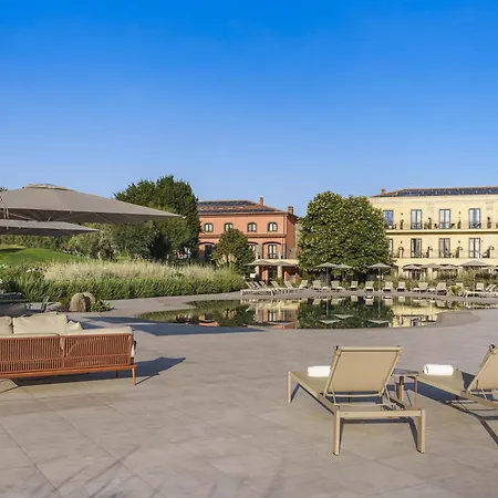 Hotel Picciolo Etna Golf & Spa, Curio Collection By Hilton 5*