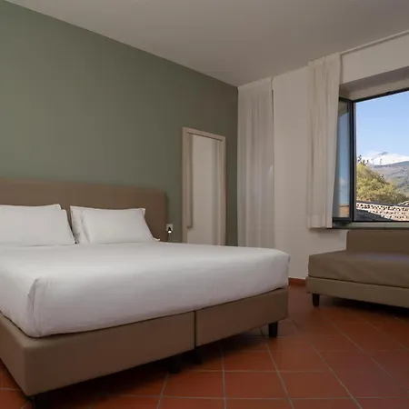 Hotel Picciolo Etna Golf & Spa, Curio Collection By Hilton 5*