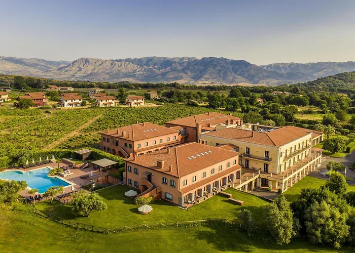 Picciolo Etna Golf & Spa, Curio Collection By Hilton فندق 5*
