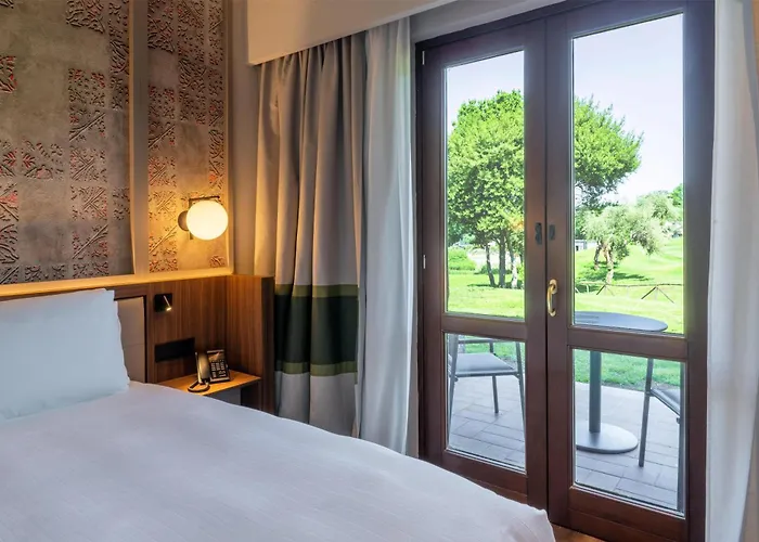 Picciolo Etna Golf & Spa, Curio Collection By Hilton كاستيليوني دي سيشيليا