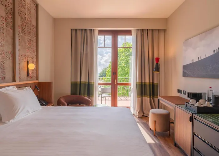 فندق Picciolo Etna Golf & Spa, Curio Collection By Hilton كاستيليوني دي سيشيليا